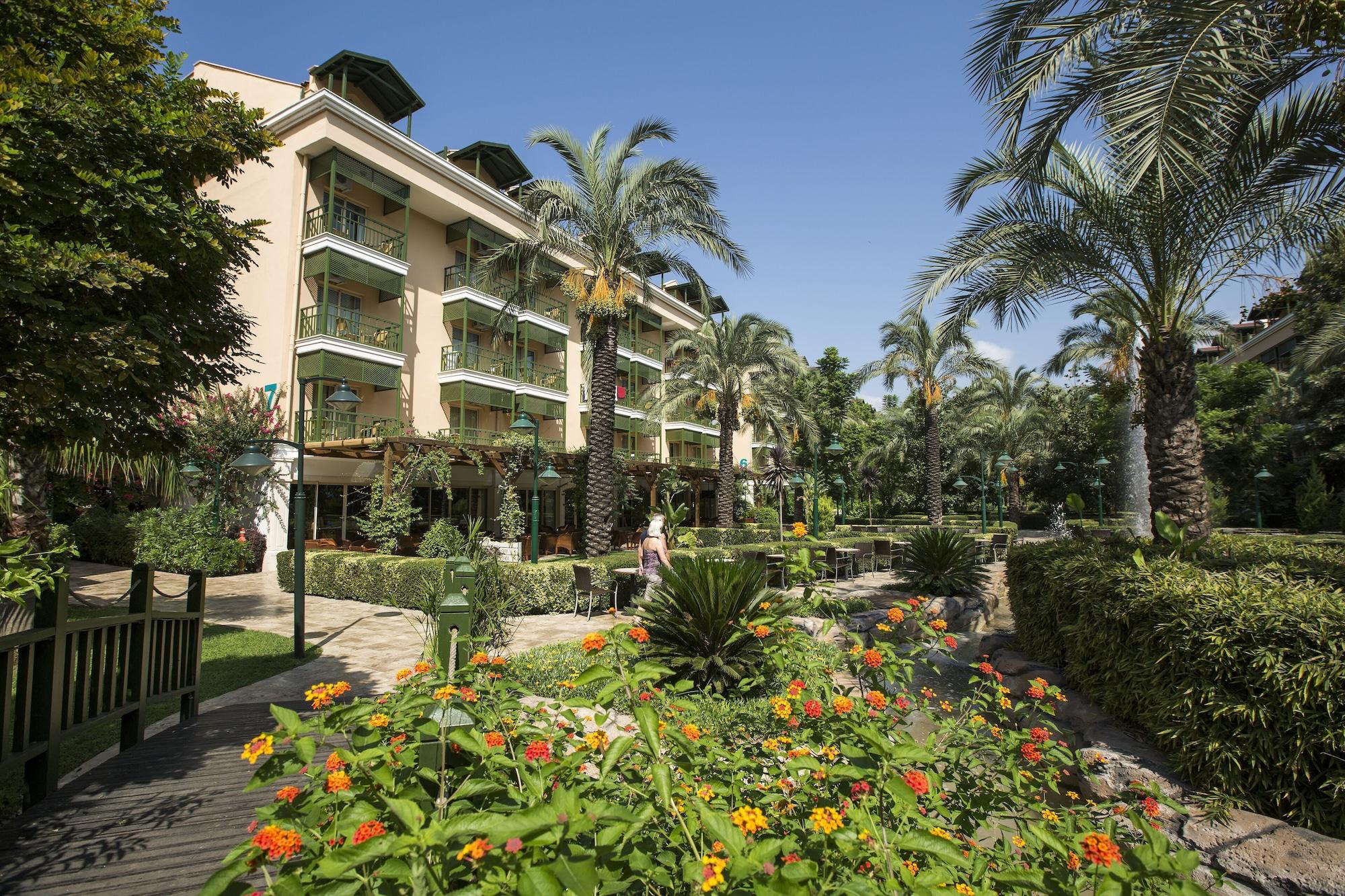 Crystal Paraiso Verde Resort & Spa Bogazkent Eksteriør billede